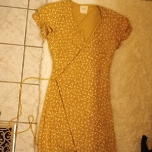 Yellow summer dress harper heritage small